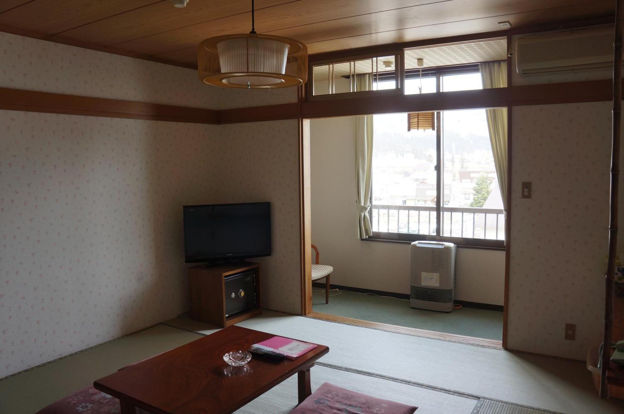 Hotel New Fukudaya Minamiuonuma Esterno foto