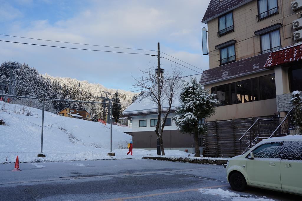 Hotel New Fukudaya Minamiuonuma Esterno foto